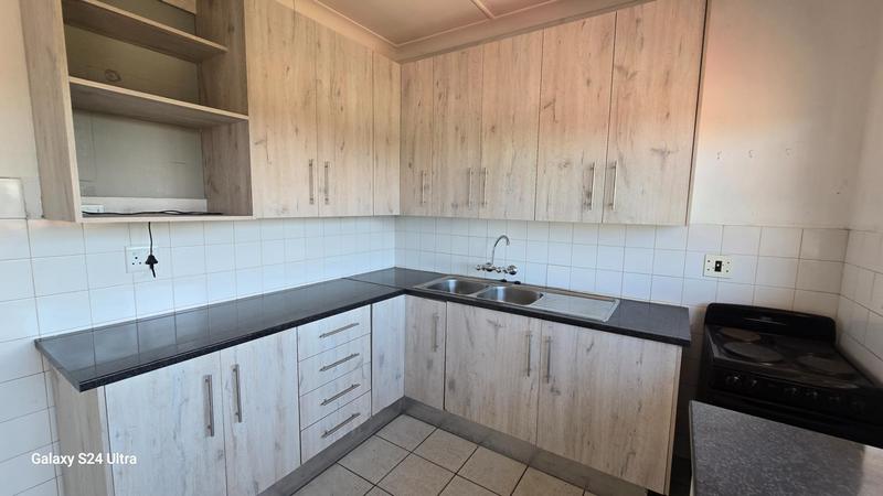 2 Bedroom Property for Sale in Elspark Gauteng