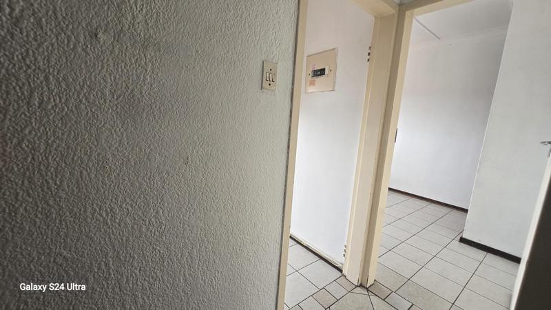 To Let 2 Bedroom Property for Rent in Elspark Gauteng