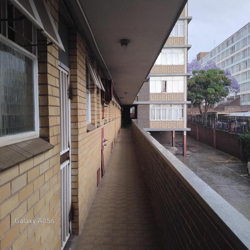 2 Bedroom Property for Sale in Sunnyside Gauteng