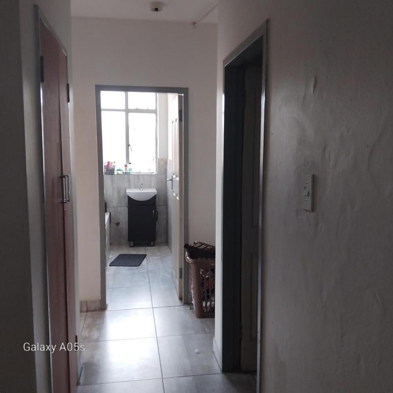 2 Bedroom Property for Sale in Sunnyside Gauteng