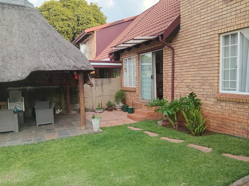 3 Bedroom Property for Sale in Hennopspark Gauteng