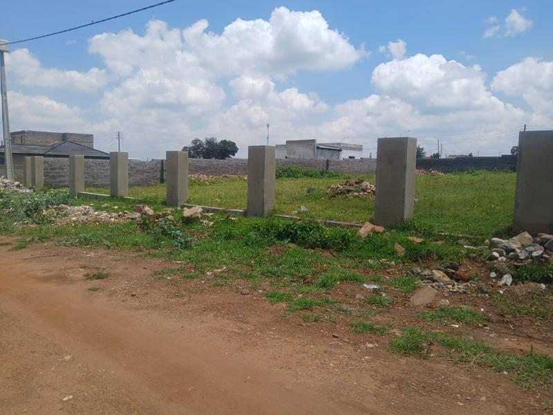 0 Bedroom Property for Sale in Mohlakeng Gauteng
