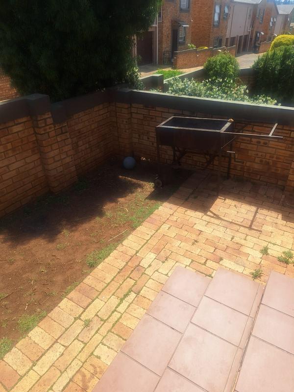 To Let 0 Bedroom Property for Rent in Wilgeheuwel Gauteng