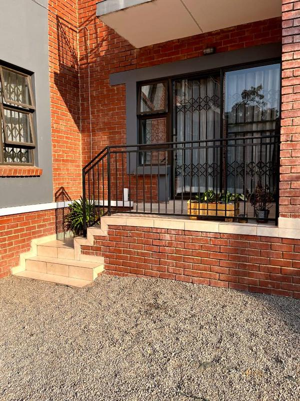2 Bedroom Property for Sale in Windsor West Gauteng