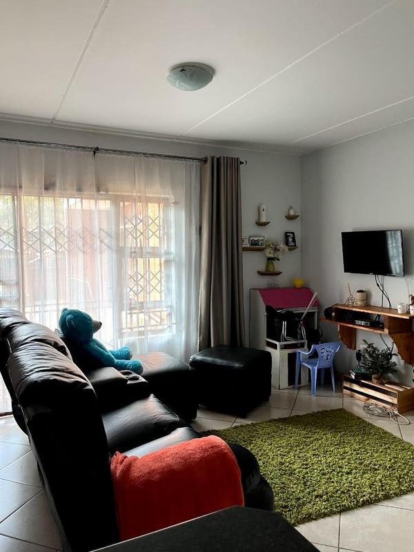 2 Bedroom Property for Sale in Windsor West Gauteng