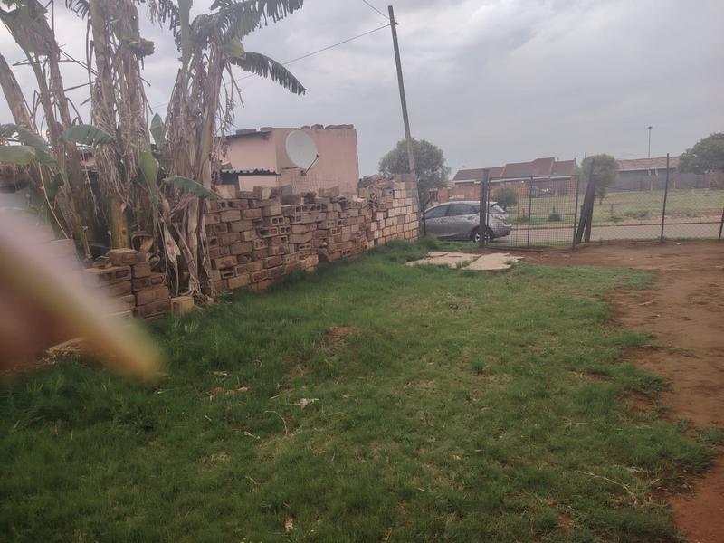 2 Bedroom Property for Sale in Vosloorus Gauteng