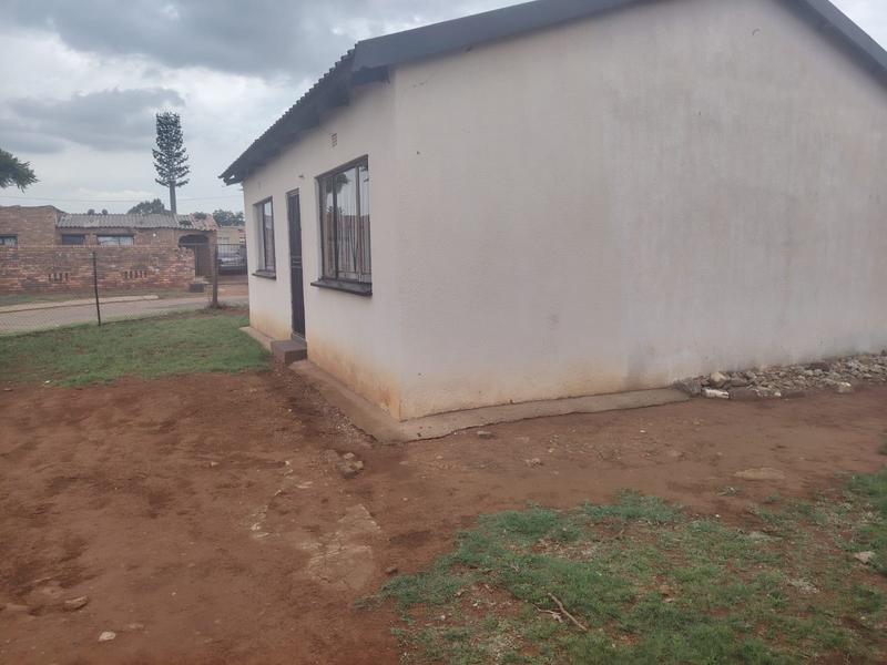2 Bedroom Property for Sale in Vosloorus Gauteng