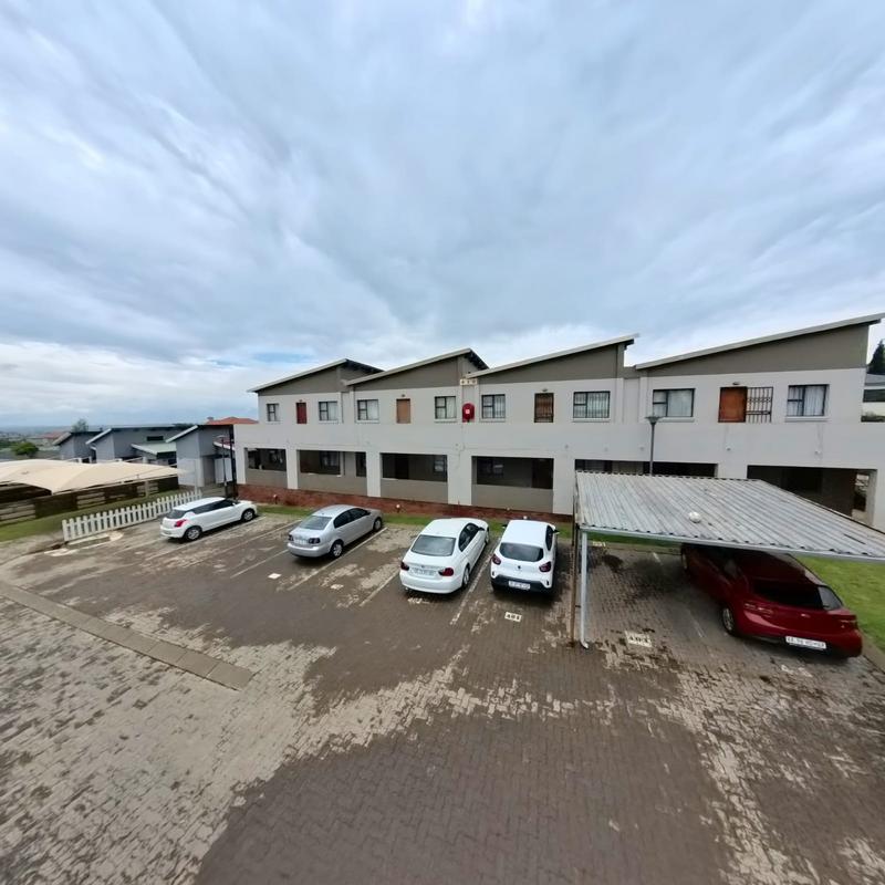 2 Bedroom Property for Sale in Noordwyk Gauteng