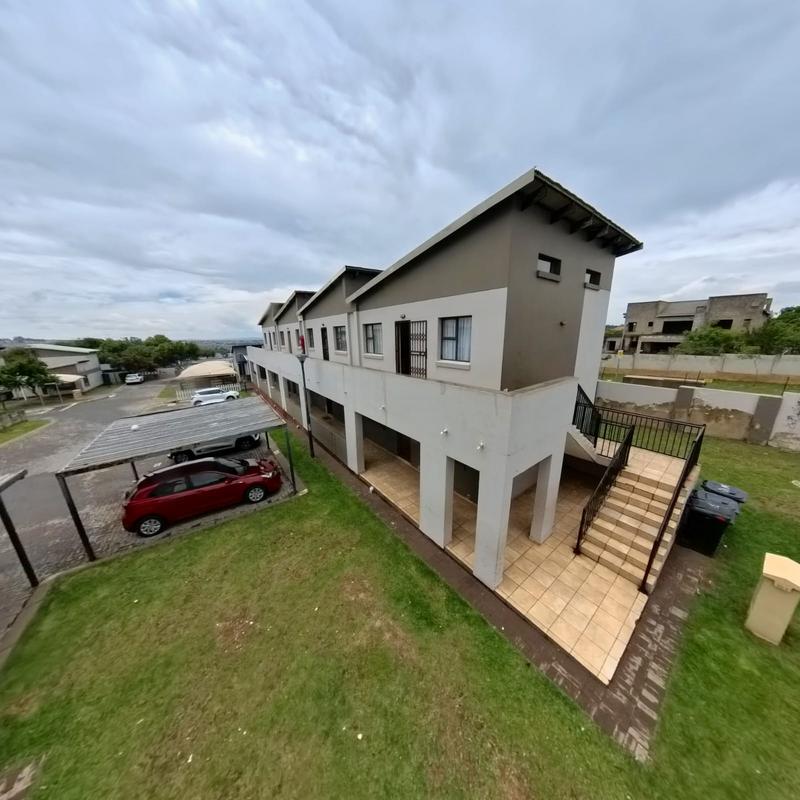 2 Bedroom Property for Sale in Noordwyk Gauteng