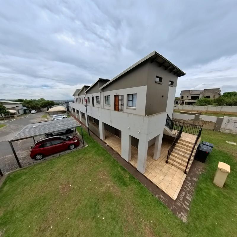 2 Bedroom Property for Sale in Noordwyk Gauteng