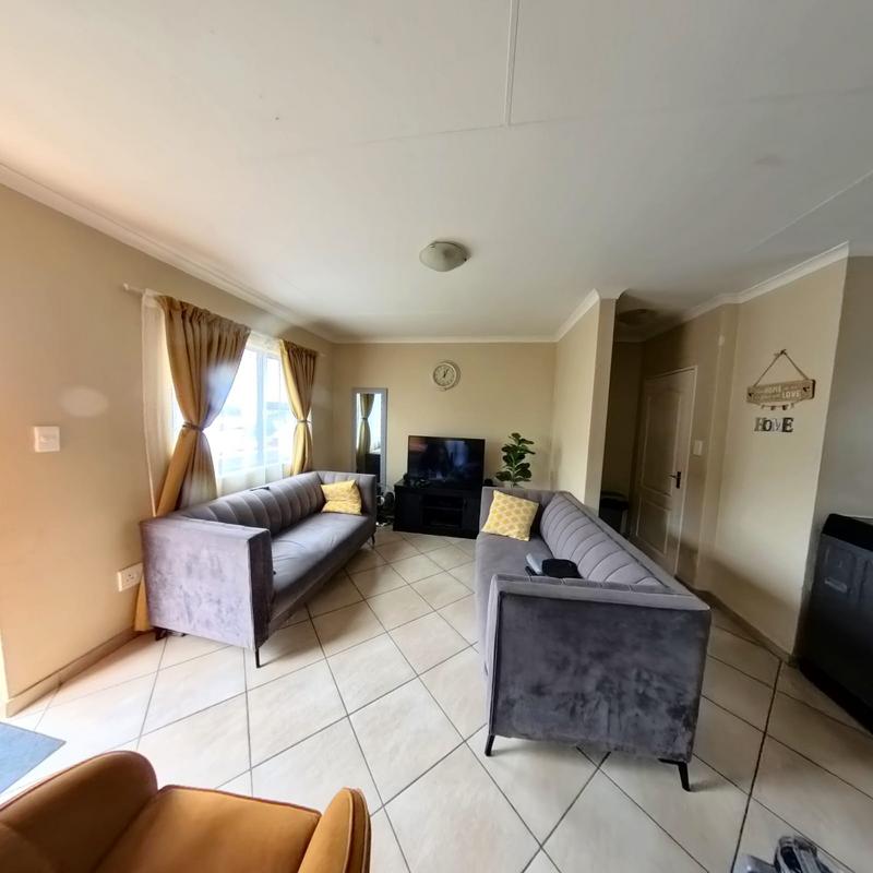 2 Bedroom Property for Sale in Noordwyk Gauteng