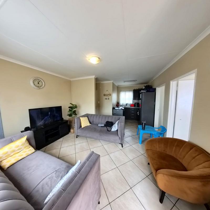 2 Bedroom Property for Sale in Noordwyk Gauteng