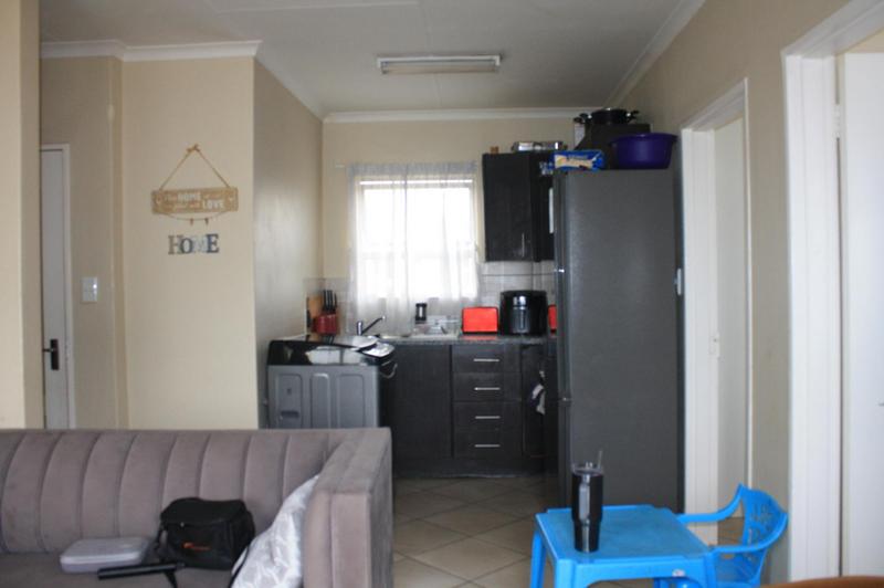 2 Bedroom Property for Sale in Noordwyk Gauteng