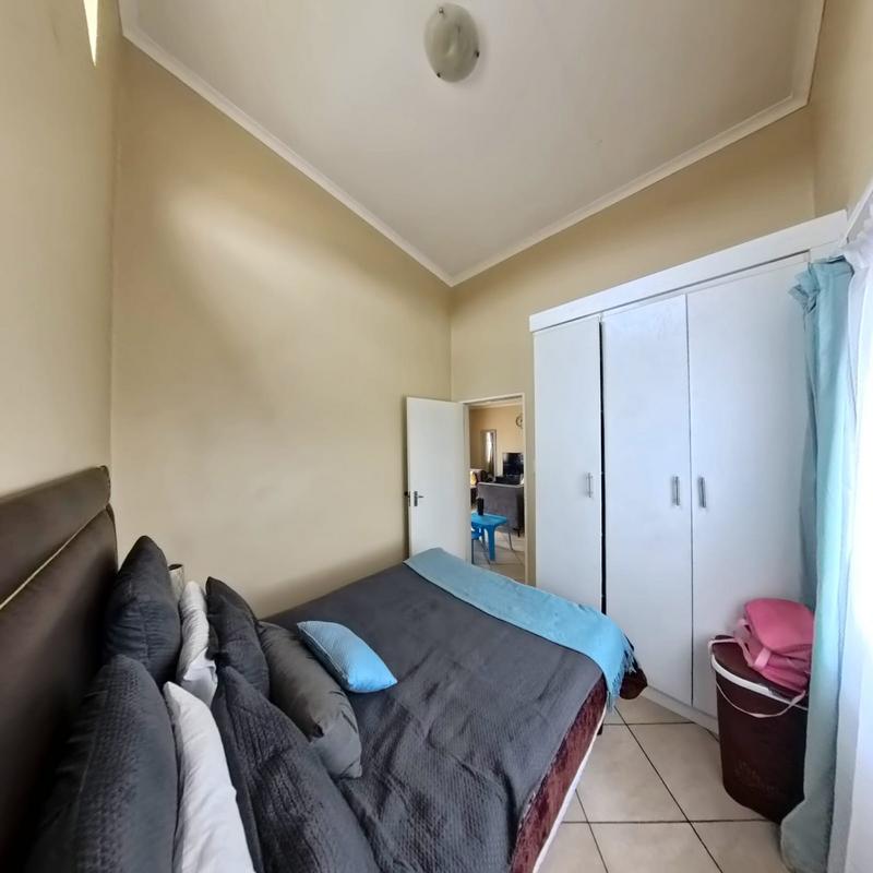 2 Bedroom Property for Sale in Noordwyk Gauteng