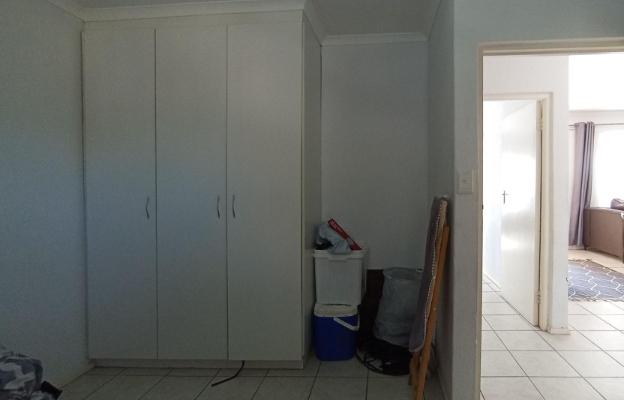 2 Bedroom Property for Sale in Noordwyk Gauteng