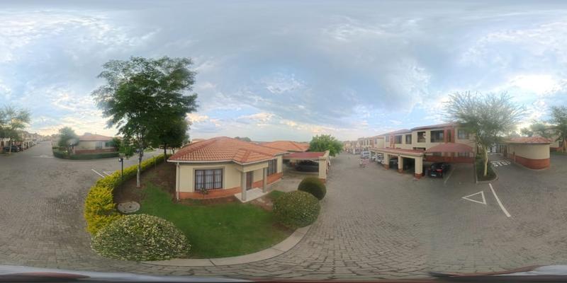 2 Bedroom Property for Sale in Noordwyk Gauteng