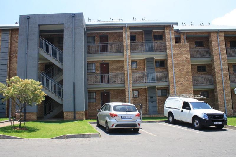 2 Bedroom Property for Sale in Noordwyk Gauteng