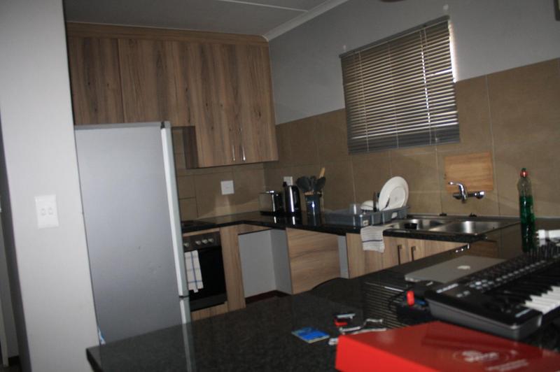 2 Bedroom Property for Sale in Noordwyk Gauteng