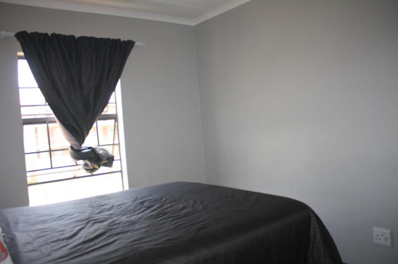 2 Bedroom Property for Sale in Noordwyk Gauteng