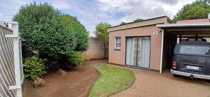 2 Bedroom Property for Sale in Dinwiddie Gauteng