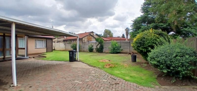 2 Bedroom Property for Sale in Dinwiddie Gauteng