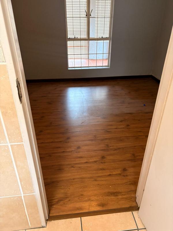 1 Bedroom Property for Sale in Randhart Gauteng