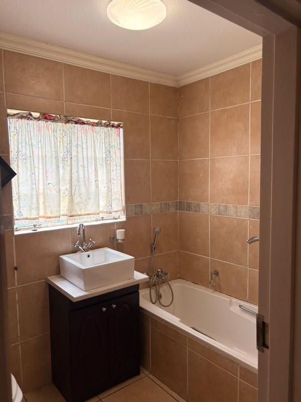 1 Bedroom Property for Sale in Randhart Gauteng