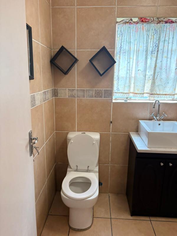 1 Bedroom Property for Sale in Randhart Gauteng