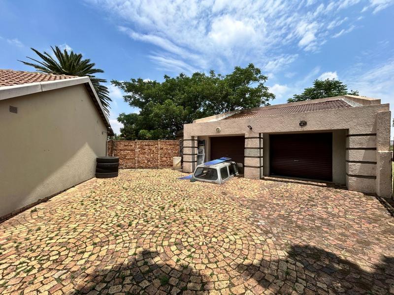 3 Bedroom Property for Sale in Brakpan Gauteng
