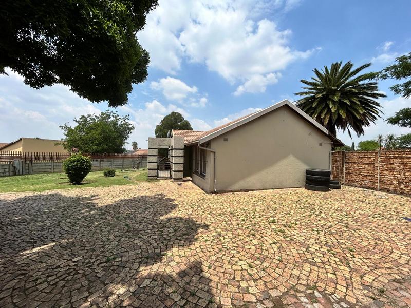3 Bedroom Property for Sale in Brakpan Gauteng