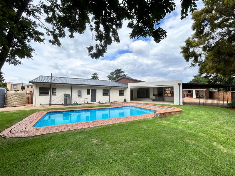10 Bedroom Property for Sale in Brakpan Gauteng