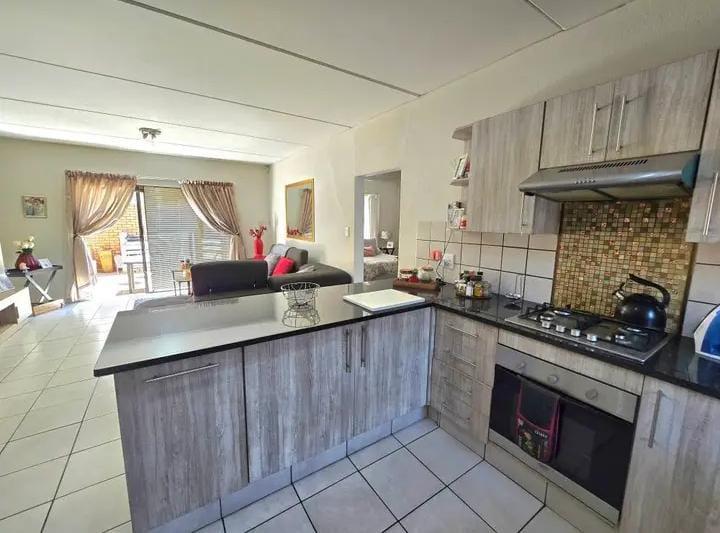 2 Bedroom Property for Sale in Germiston West Gauteng