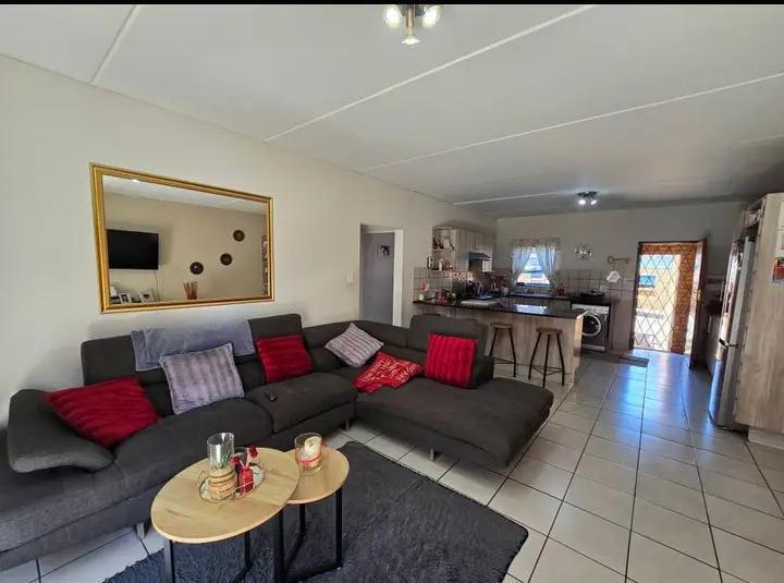 2 Bedroom Property for Sale in Germiston West Gauteng