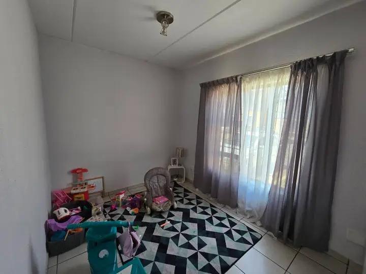 2 Bedroom Property for Sale in Germiston West Gauteng