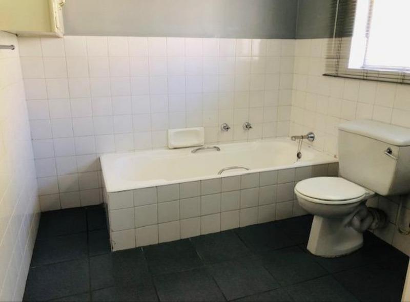 3 Bedroom Property for Sale in Parkhill Gardens Gauteng