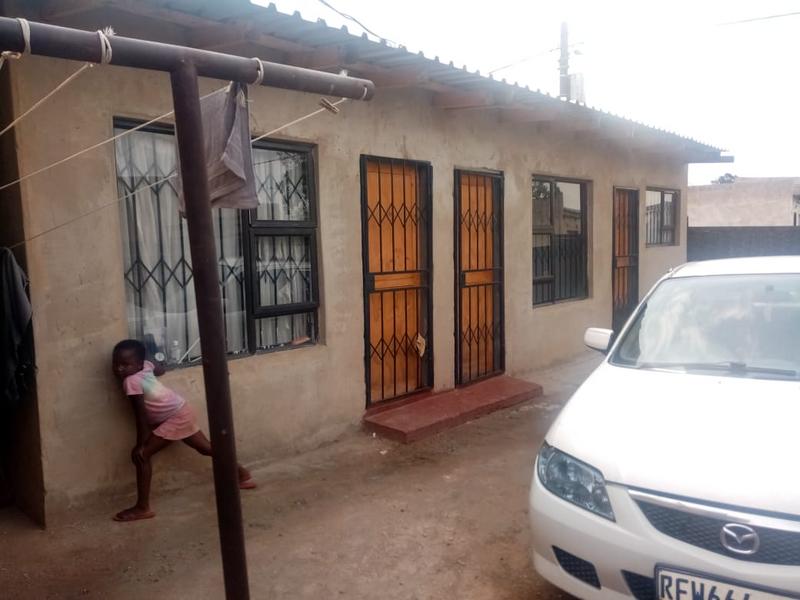 5 Bedroom Property for Sale in Rondebult Gauteng