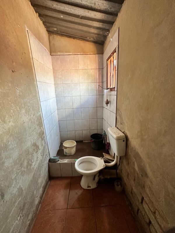 4 Bedroom Property for Sale in Rondebult Gauteng