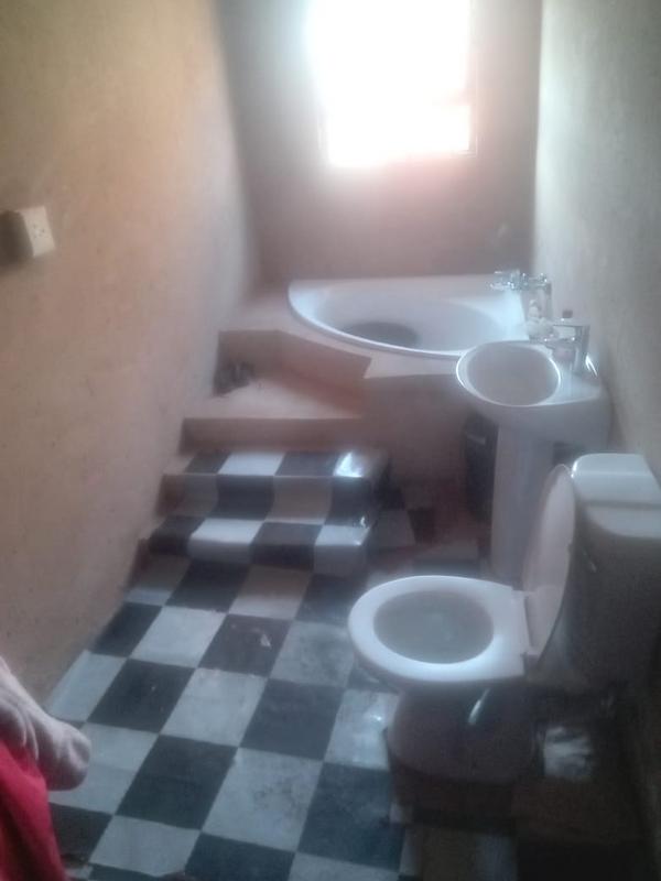 2 Bedroom Property for Sale in Rondebult Gauteng