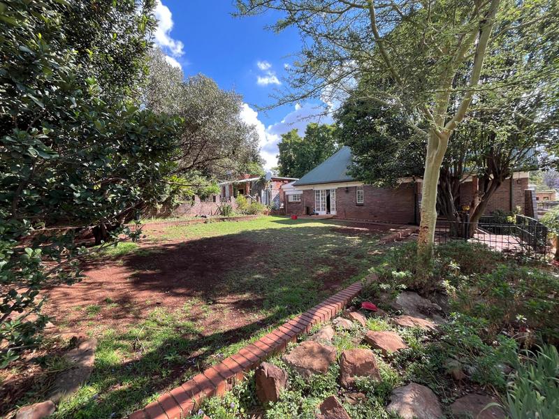 5 Bedroom Property for Sale in Kensington Gauteng