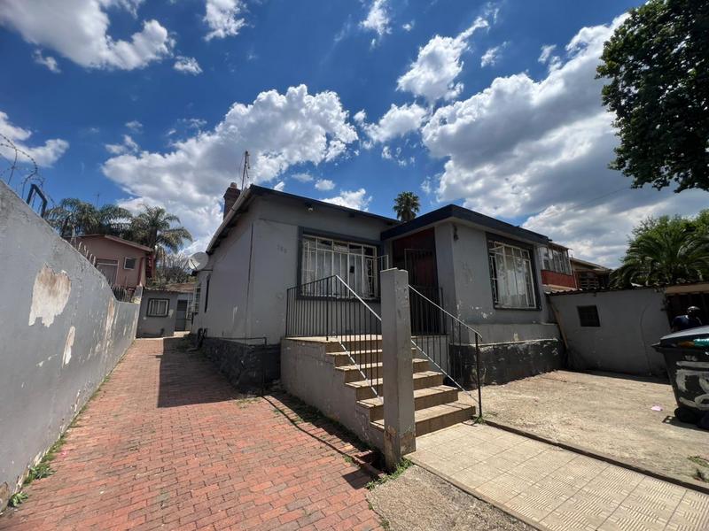 9 Bedroom Property for Sale in Kensington Gauteng