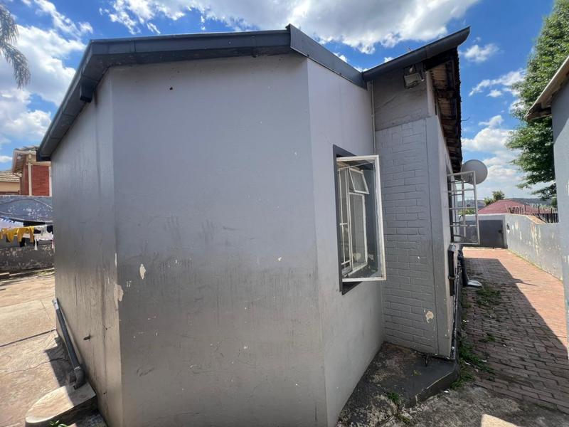 9 Bedroom Property for Sale in Kensington Gauteng