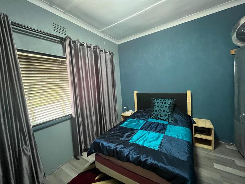 6 Bedroom Property for Sale in Orange Grove Gauteng