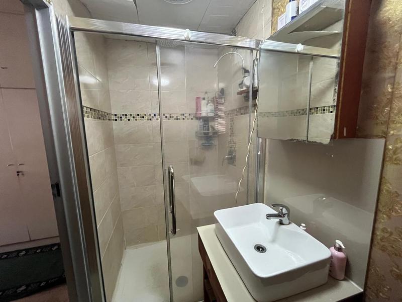 6 Bedroom Property for Sale in Orange Grove Gauteng