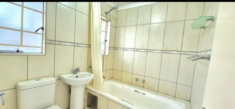 1 Bedroom Property for Sale in Ormonde Gauteng