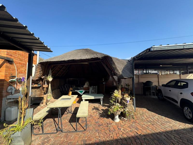 3 Bedroom Property for Sale in South Hills Gauteng