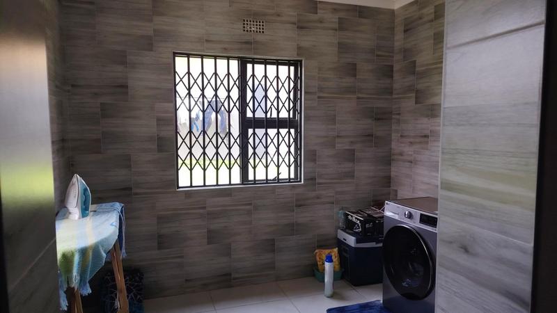 5 Bedroom Property for Sale in Walkerville Gauteng