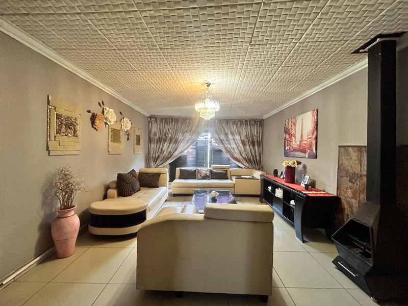 2 Bedroom Property for Sale in Springs Gauteng