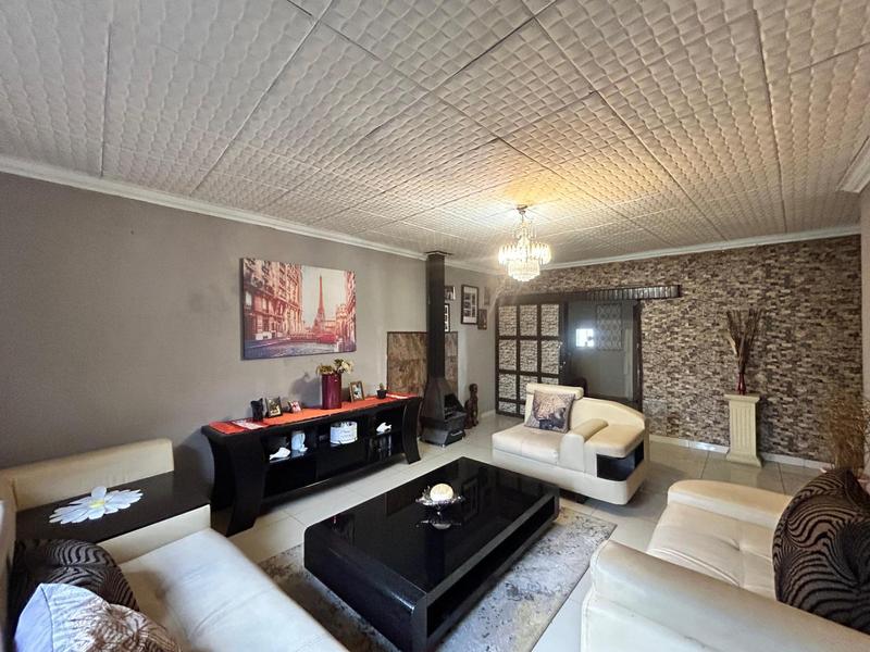 2 Bedroom Property for Sale in Springs Gauteng