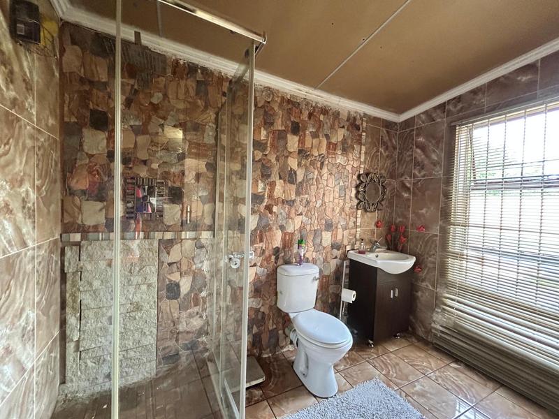 2 Bedroom Property for Sale in Springs Gauteng