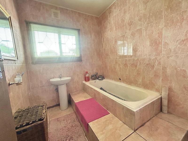 2 Bedroom Property for Sale in Springs Gauteng